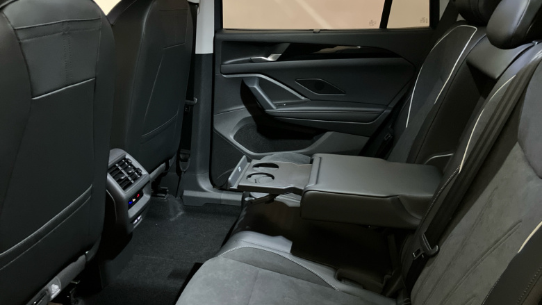 Volkswagen Tayron 1.5 TSI eHybrid Elegance 5dr DSG6 Estate